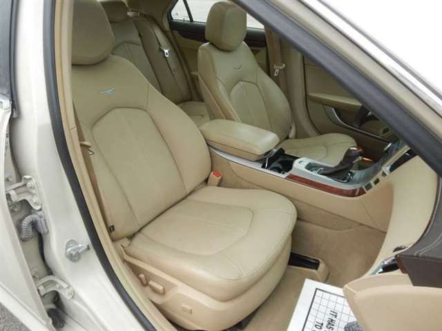 2010 Cadillac CTS AWD 3.6L V6 Premium 4dr Sedan